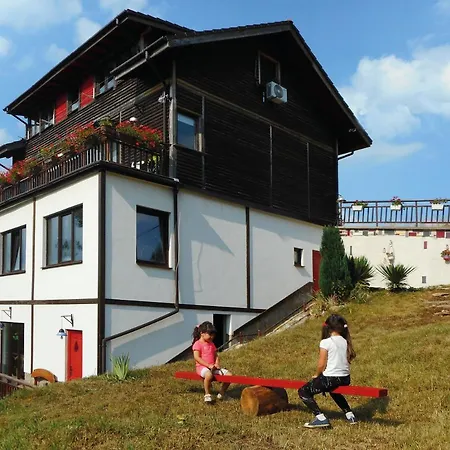 Adiart Guest house